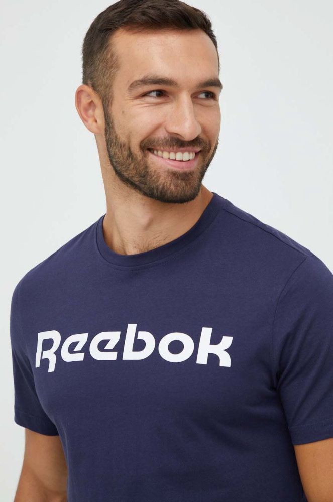 Бавовняна футболка Reebok колір синій з принтом (2688911)