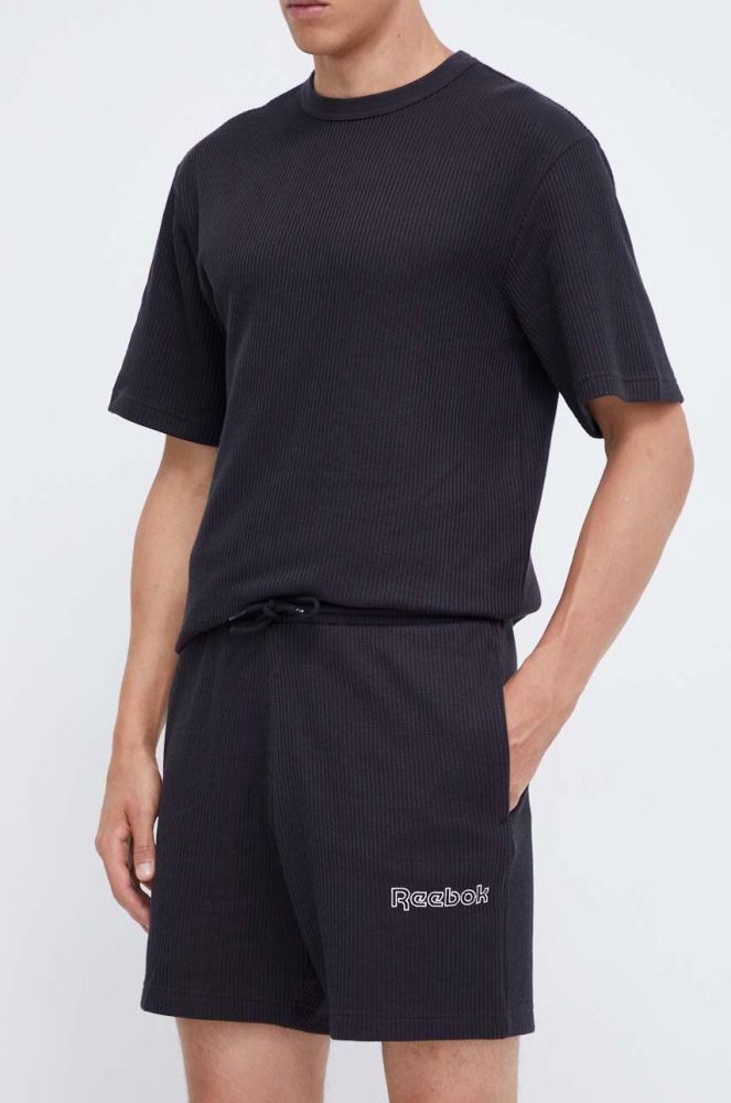Шорти Reebok чоловічі колір чорний (3542698)
