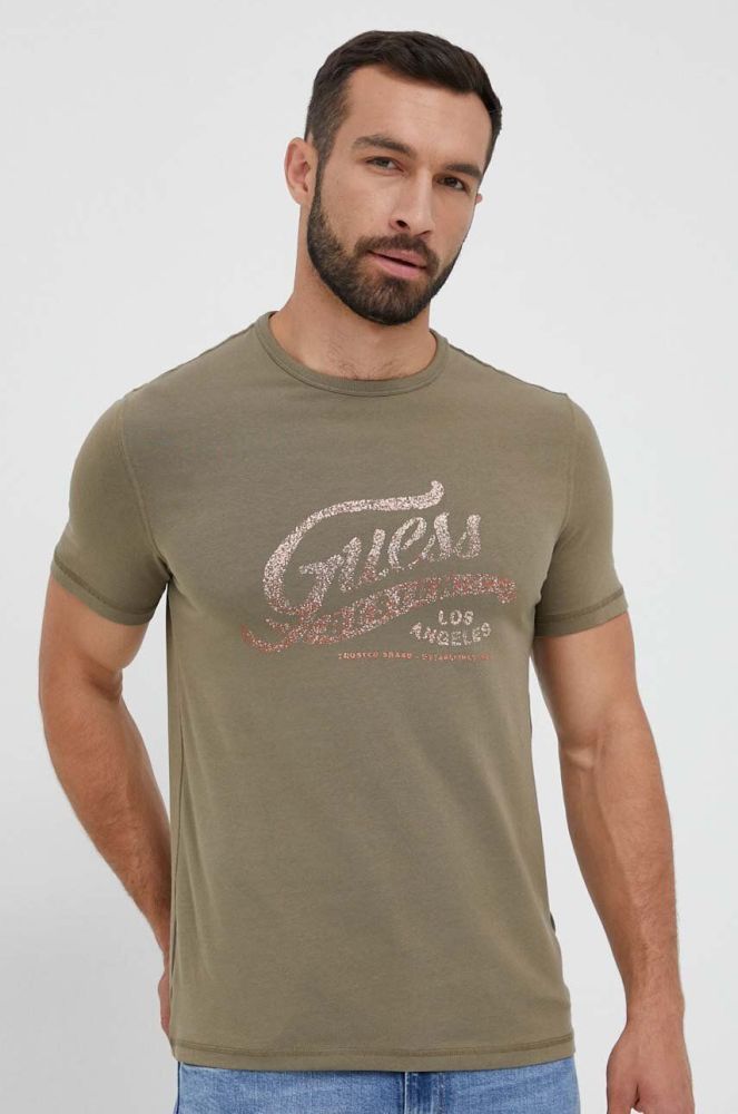 Футболка Guess чоловічий колір зелений з принтом (3336083)
