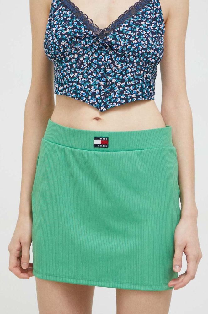 Спідниця Tommy Jeans колір зелений mini пряма